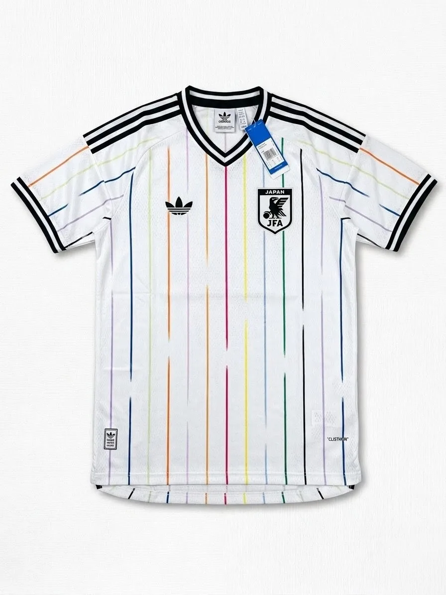 🇯🇵 Japan Away Football Jersey – Player Edition